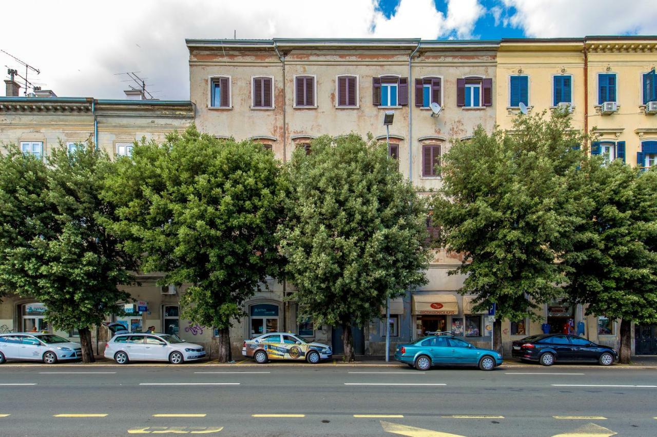 Apartments Carpathia Rijeka Luaran gambar