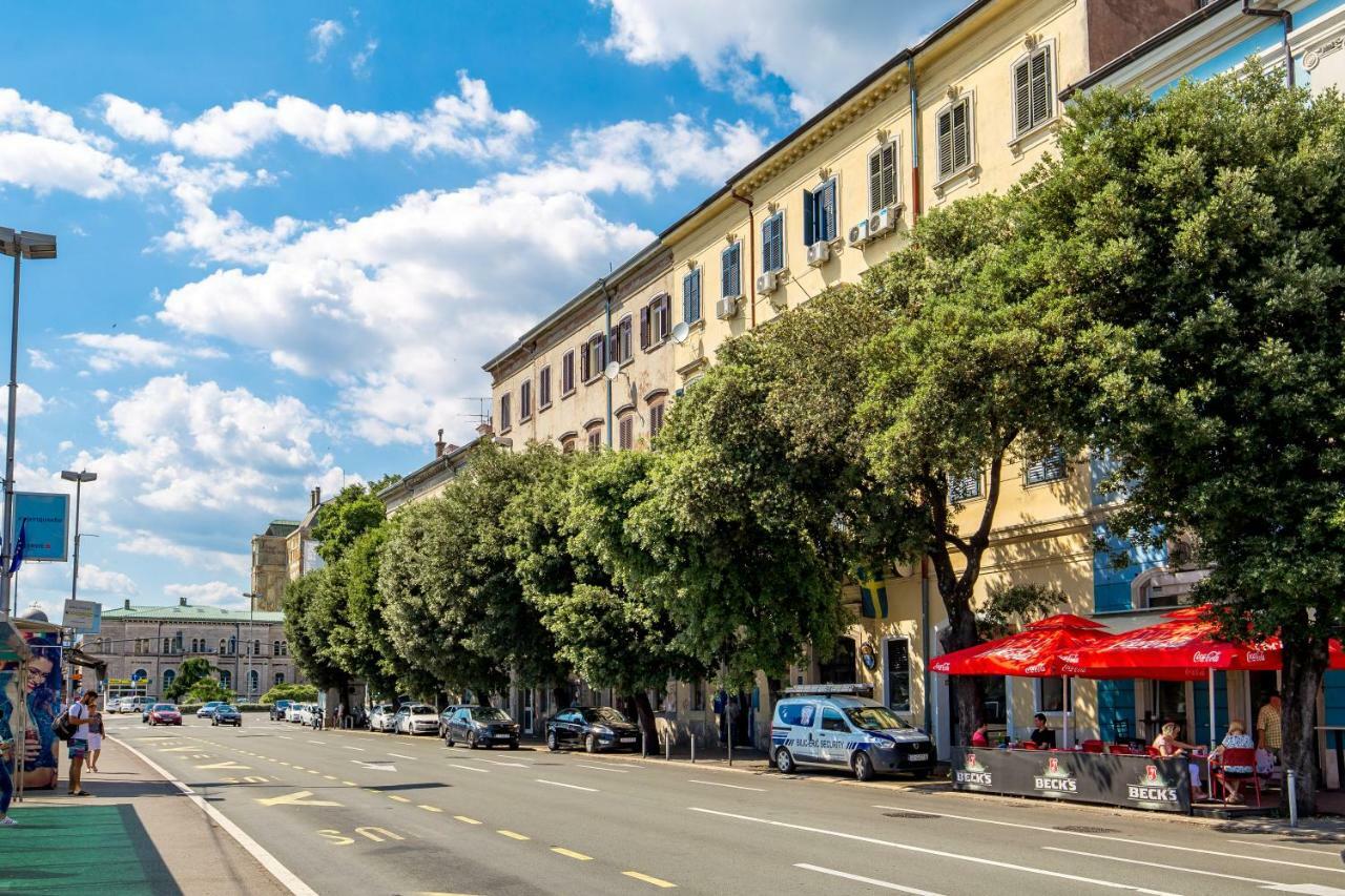Apartments Carpathia Rijeka Luaran gambar